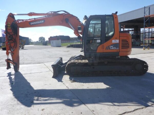 Doosan DX140LC – Image 3