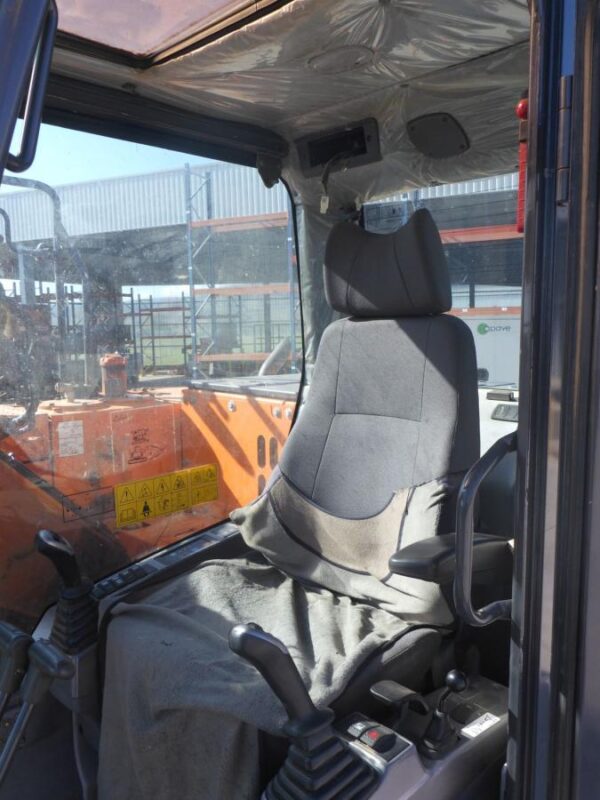 Doosan DX140LC – Image 5